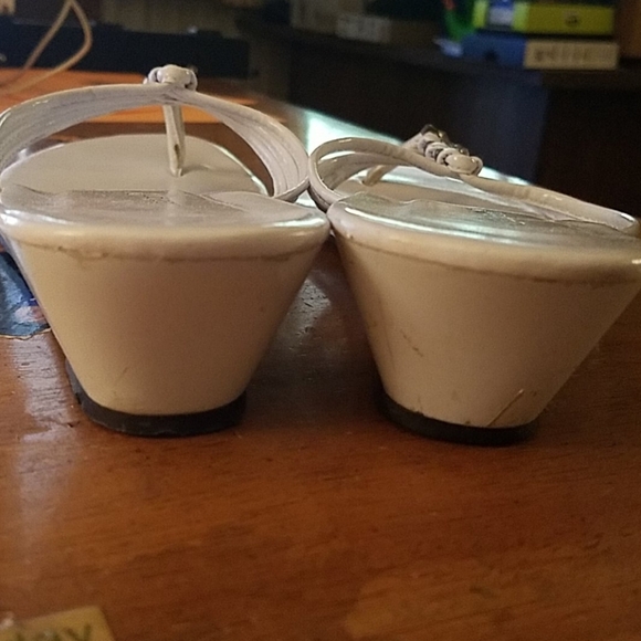 Max Collection White 1.5" Heel Size 10 - Picture 3 of 6